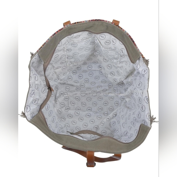 Myra Bag Rouge Bolsa Weekender Boho Rug Design Cowhide Leather Travel Western - Picture 3 of 6